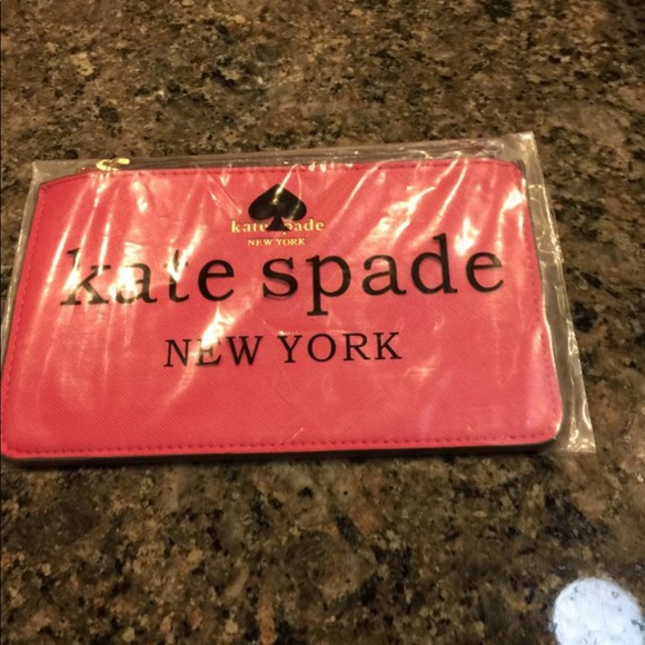 Pink Clutch - Picture 4 of 4